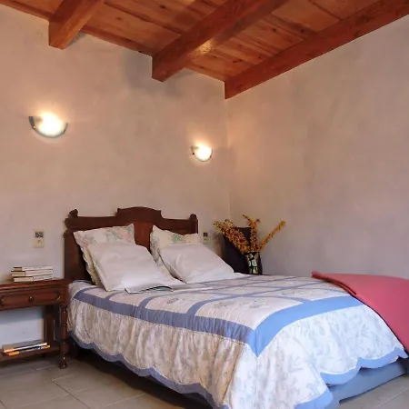 Holiday home La Fenial *