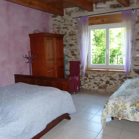 La Fenial Holiday home *